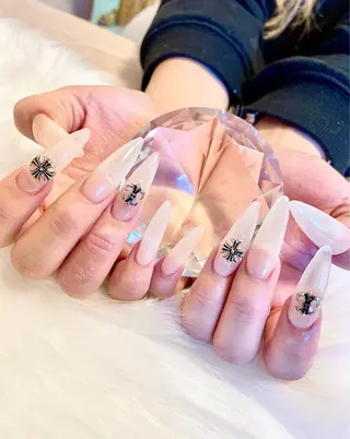 ネイル Betty❤︎ ネイル＆よもぎ蒸しのネイルデザイン