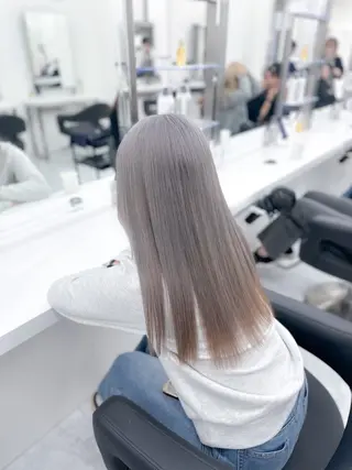 セミロング カラー ウルフ&レイヤー特化 まとまる美髪矯正のヘアスタイル
