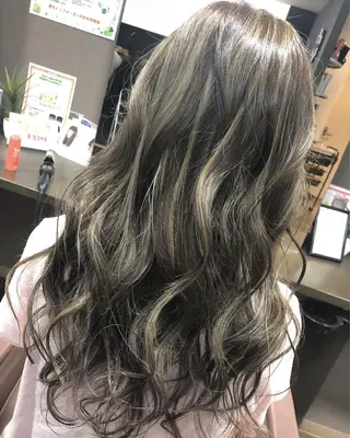 ロング カラー pep natsumiのヘアスタイル