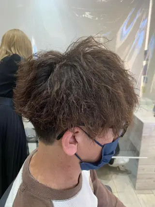 パーマ メンズ レイヤー／パーマ 西山賢志のヘアスタイル