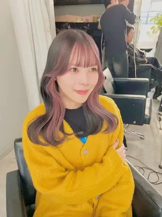 ミディアム カラー 🫧艶ダブルカラー ブリーチ🫧トモヤのヘアスタイル