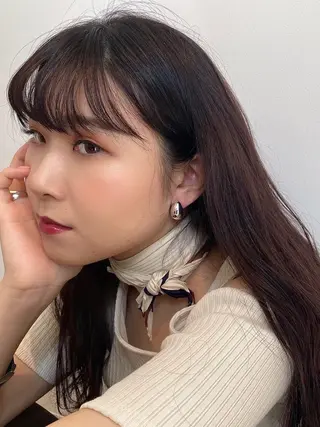 ロング カラー 前田 梨沙のヘアスタイル