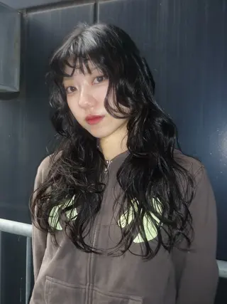 ロング パーマ MINX 野村実莉 カット/パーマのヘアスタイル