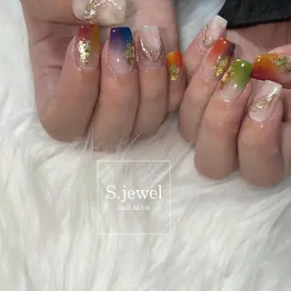 ネイル S. JEWELのネイルデザイン