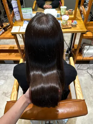 セミロング カラー 阪本 愛実のヘアスタイル
