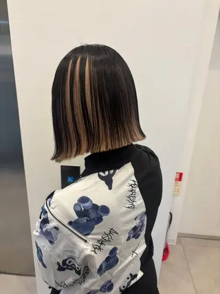 ミディアム ブリーチカラー×レイ ヤー/SHIZUKUのヘアスタイル