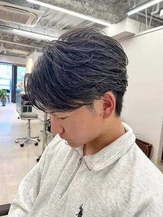 ミディアム パーマ メンズ 【副店長】六三四🌻 指名No.1のヘアスタイル