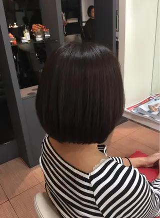 ショート カラー 貴方に似合うを見つけ ます🌱市川リョウカのヘアスタイル