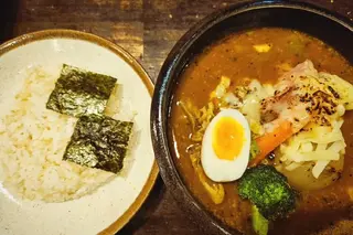 ロング GIFT所属・谷 結奈のヘアスタイル