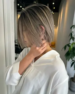 ショート カラー ヘアアレンジ アンドウ ユウ/ レイヤーカット/韓国のヘアスタイル