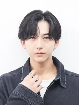 ミディアム カラー パーマ ヘアアレンジ メンズ メンズ特化❤️‍🔥 RIKU❤️‍🔥のヘアスタイル