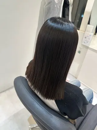ミディアム Emuest心斎橋 SAKIのヘアスタイル