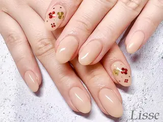 ネイル Lisse銀座 Takagiのネイルデザイン