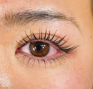 パーマ マリーテレジア 研修モデル専用のマツエク・マツパデザイン