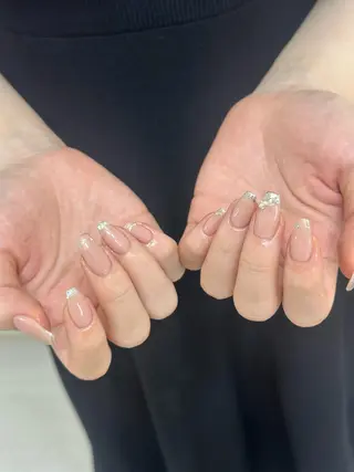 ネイル Elegancia. Hiromiのネイルデザイン