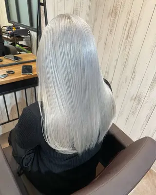 ロング ブリーチ特化🎖️ピ ンクカラー高橋さやかのヘアスタイル