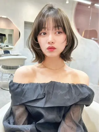 ミディアム カラー ロンド プロフィール浦和のヘアスタイル