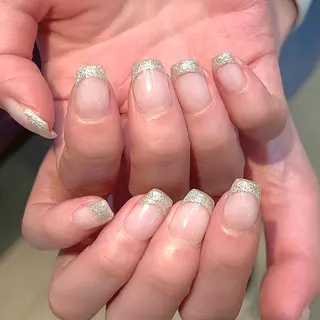 ネイル misaki🎀 coffret.のネイルデザイン