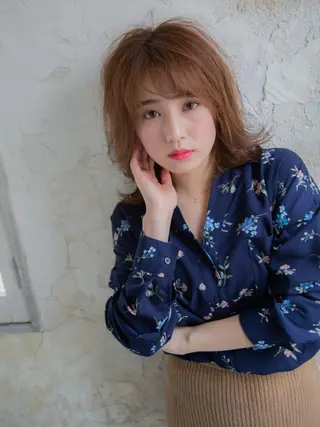 ミディアム La・sol HAIRのヘアスタイル