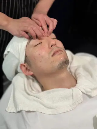 メンズ 【23時まで営業！】 知念　新菜のヘアスタイル