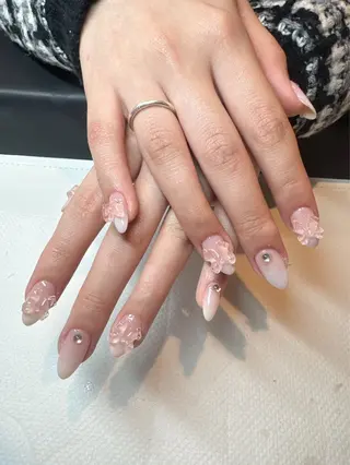 ネイル Rita ネイル &リラクゼーションのネイルデザイン