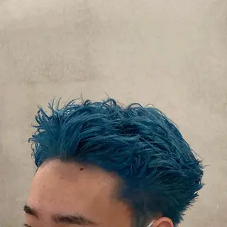 カラー メンズ 鶴井 美空のヘアスタイル
