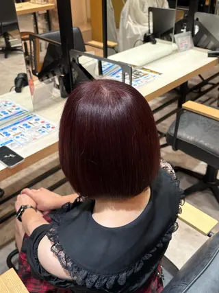 ミディアム フェザー/シャドウ/ メッシュパーマのヘアスタイル