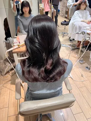 ミディアム カラー レイヤーカット✂️/ 新宿/Amiのヘアスタイル