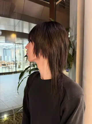 メンズ レイヤー×ハイトーン ×デザイン 啓太のヘアスタイル