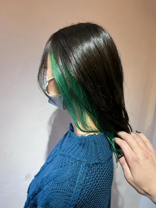 セミロング カラー ベイリコルド　アトリ 店長　宮城一真のヘアスタイル