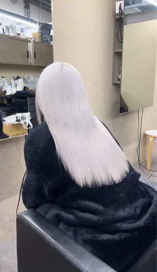 セミロング ハイトーン専門美容師 kimutaのヘアスタイル
