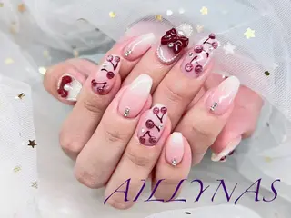 ネイル 鈴木 アキのネイルデザイン