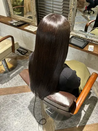 ロング 土屋 一孔のヘアスタイル