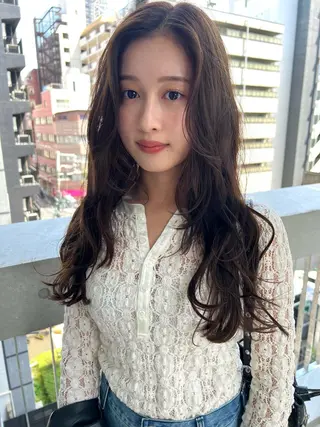 ロング カラー SIKI ゆうのヘアスタイル