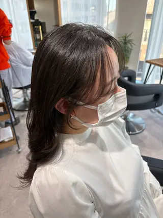 セミロング aina / n.w.hのヘアスタイル