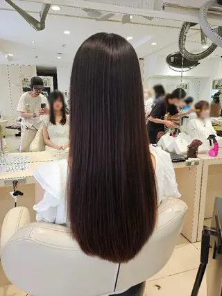 ロング 社内カット講師・店長 菅原賢一のヘアスタイル
