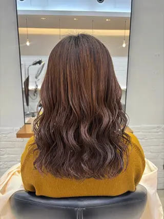 ミディアム コテ巻き風パーマ🫧 麻尋のヘアスタイル