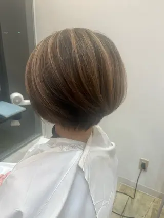 ショート 高田 悠月のヘアスタイル
