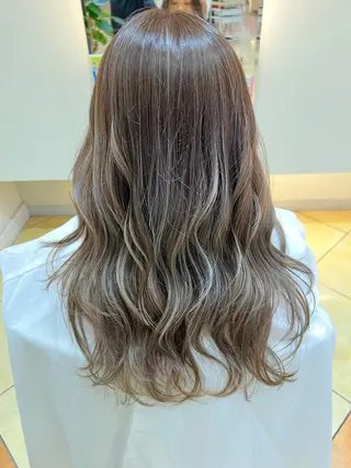 ミディアム カラー ルジャルダン葛西 NAOのヘアスタイル
