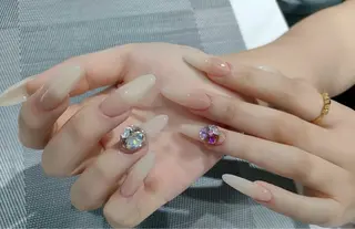 ネイル コネコネイルサロン モデル用のネイルデザイン