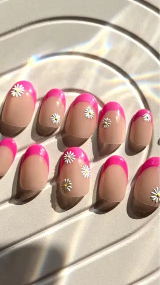 ネイル Nail Mikakoのネイルデザイン