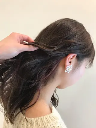 ロング カラー 顔まわりカット✄ ベージュカラー🧸のヘアスタイル
