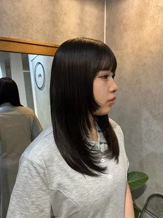 ミディアム 暖色カラー/パラッと Bob/モエのヘアスタイル