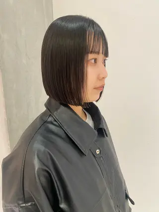 ミディアム いとう ほのかのヘアスタイル