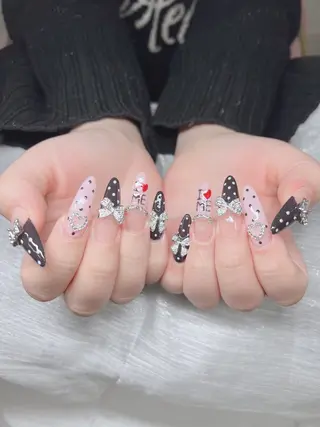 ネイル Lee Ainのネイルデザイン