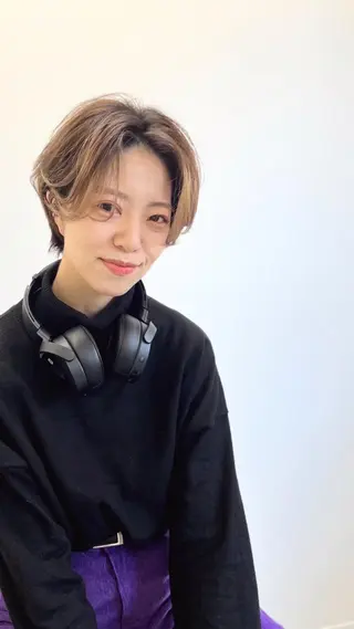 ショート カラー パーマ 植松 茜のヘアスタイル