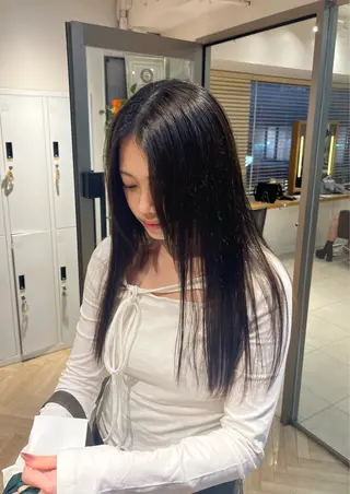 パーマ ᴛᴏᴍᴏᴋᴀ / ᴄʜᴇʀɪのヘアスタイル