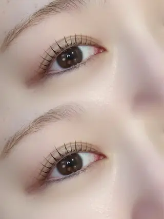 マツエク・マツパ MIYU🎀 似合わせ⌇束感まつ毛のマツエク・マツパデザイン