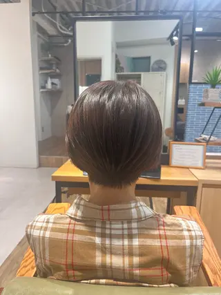 ショート カラー 武田 綺音のヘアスタイル