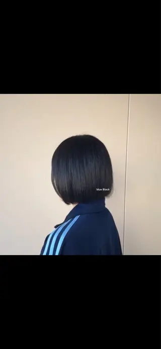 ショート カラー カシェリタ🌛 ハルナのヘアスタイル